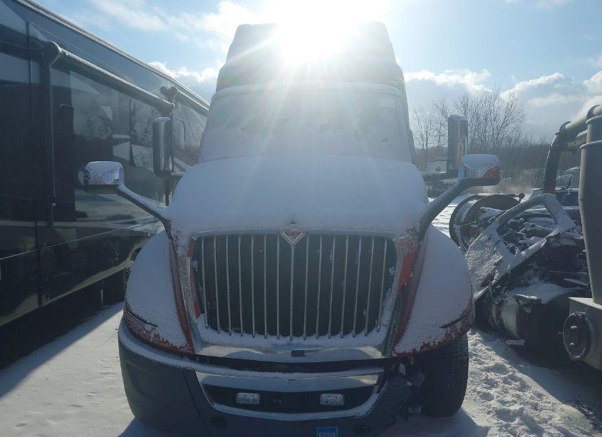 Photo 12 of 2018 International Lt (VIN 3HSDZTZR0JN400571)