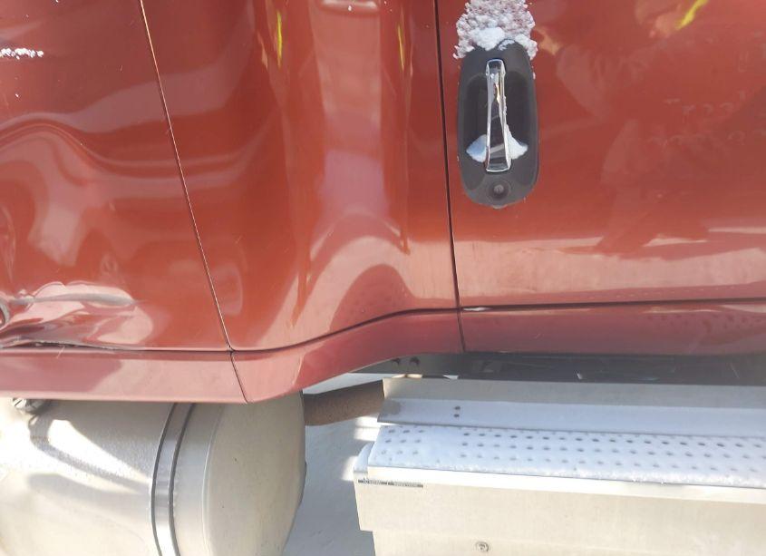 Photo 13 of 2018 International Lt (VIN 3HSDZTZR0JN400571)