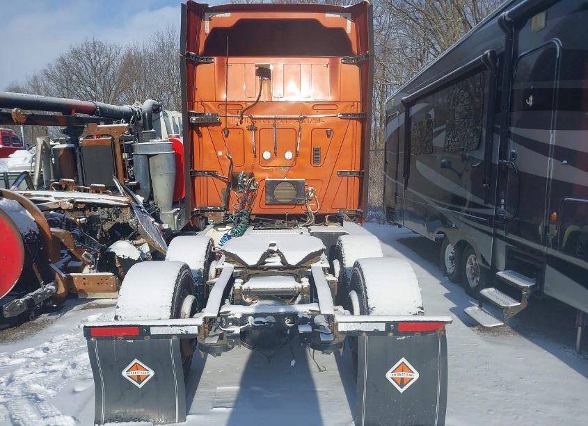 Photo 15 of 2018 International Lt (VIN 3HSDZTZR0JN400571)