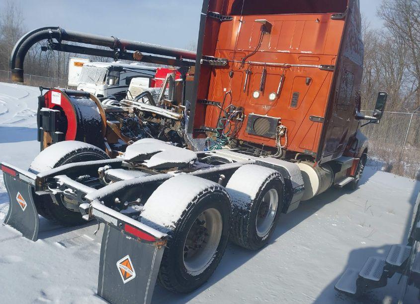 Photo 4 of 2018 International Lt (VIN 3HSDZTZR0JN400571)