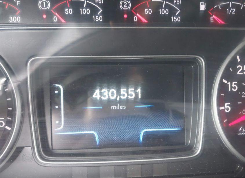 Photo 5 of 2018 International Lt (VIN 3HSDZTZR0JN400571)