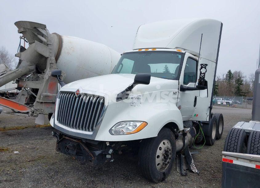 Photo 17 of 2021 International Lt (VIN 3HSDZTZR0MN466543)