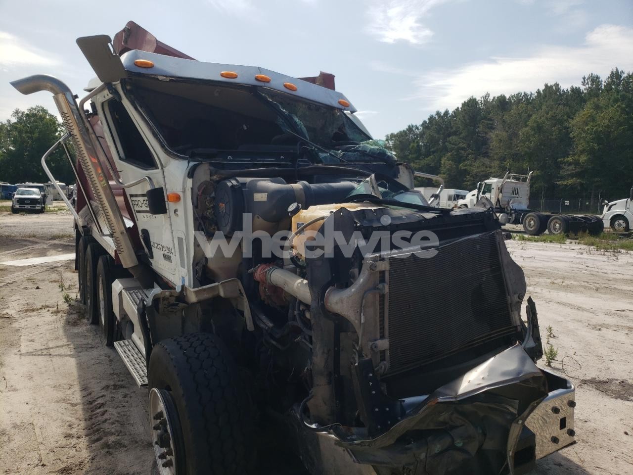 Photo 9 of 2021 INTERNATIONAL HX62F DUMP TRUCK (VIN 3HTDTAPT2MN540870)