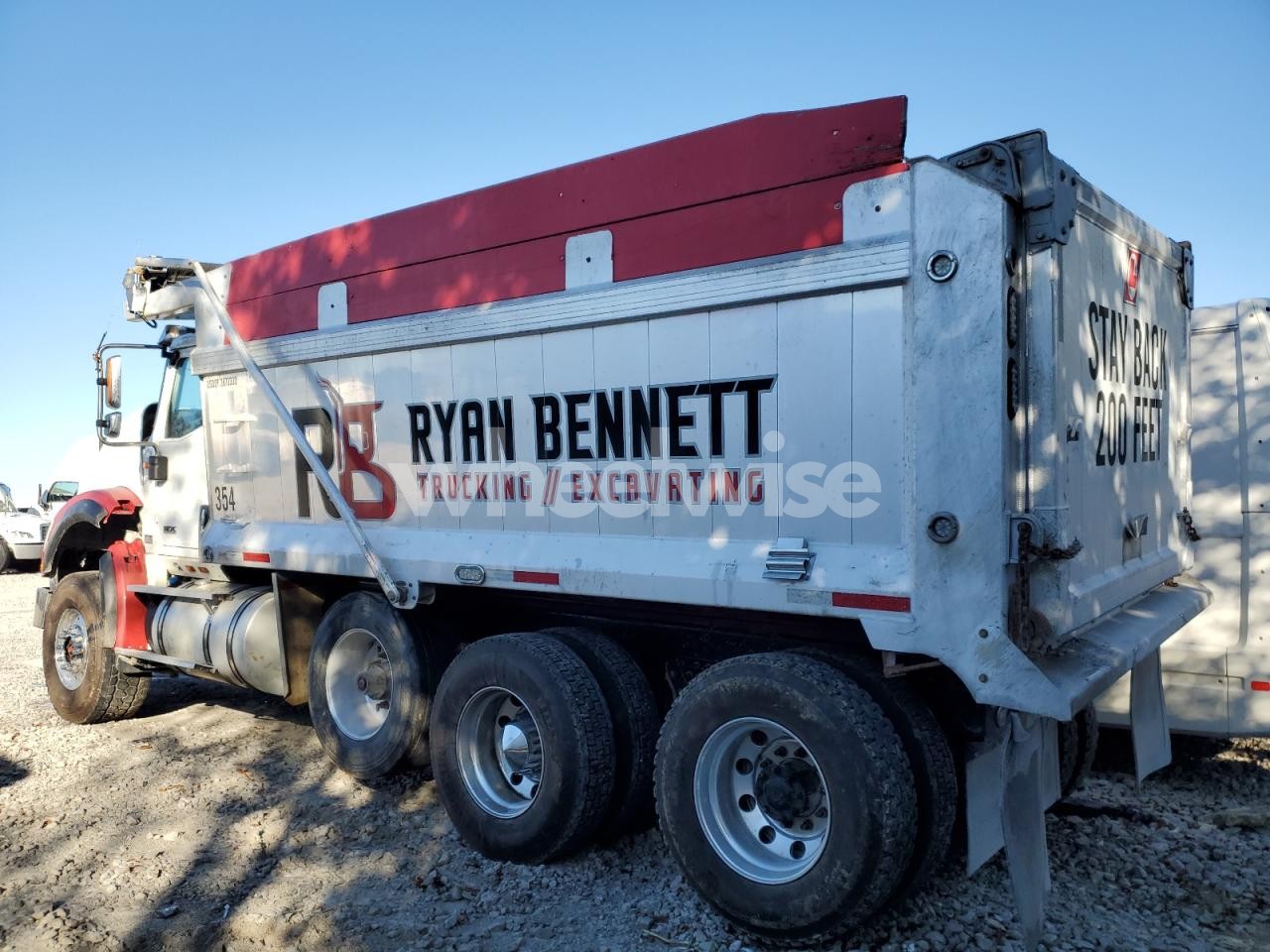 Photo 3 of 2019 INTERNATIONAL HX620 DUMP TRUCK (VIN 3HTDTAPT8KN080434)