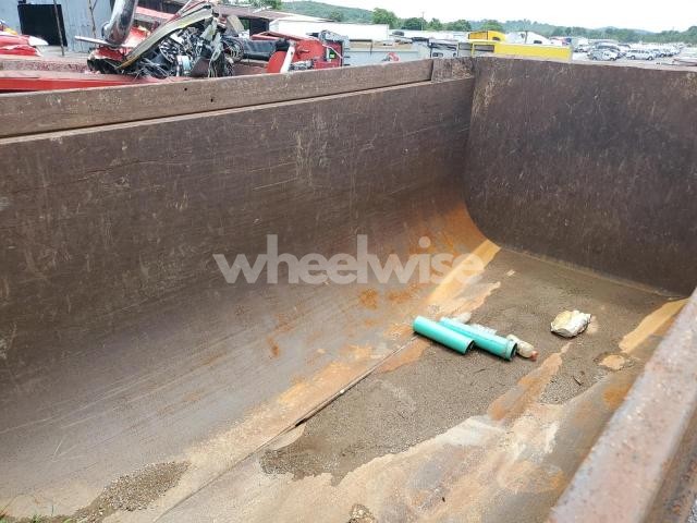 Photo 5 of 2015 CATERPILLAR CT660S DUMP TRUCK (VIN 3HTJGTKT0FN618267)