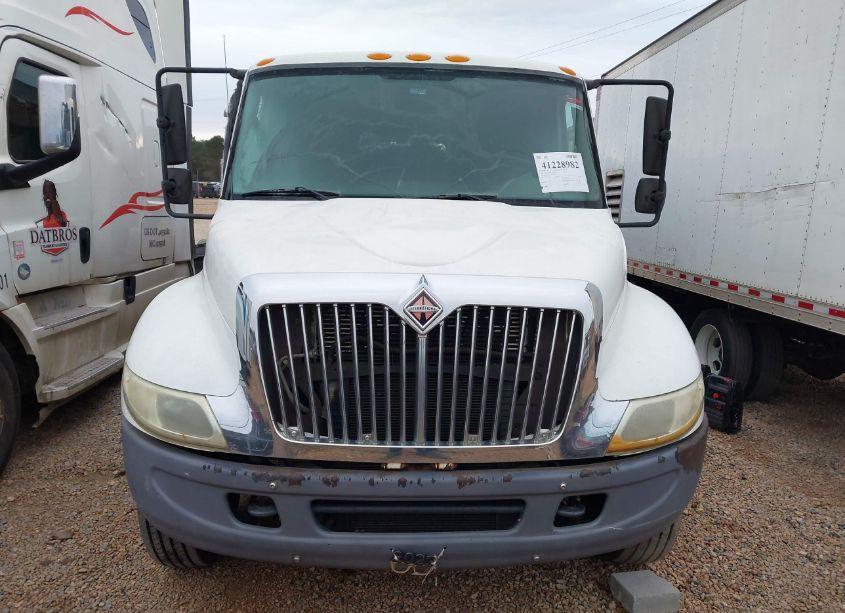 Photo 12 of 2003 International 4000 4300 (VIN 3HTMMAAL73N583525)