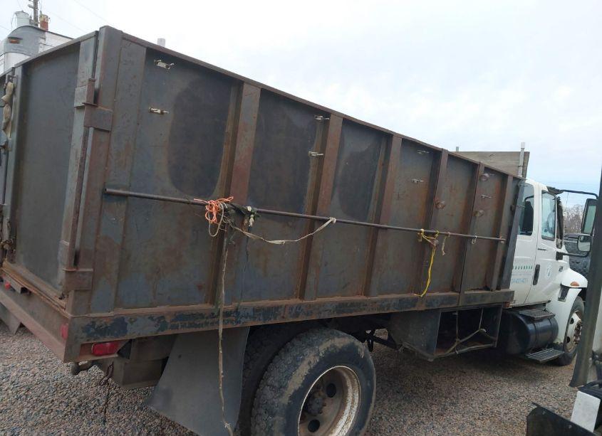 Photo 13 of 2003 International 4000 4300 (VIN 3HTMMAAL73N583525)