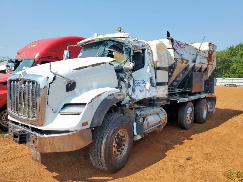 Photo 7 of 2022 INTERNATIONAL HX620 VOLUMERTIC READY MIX TRUCK (VIN 3HTPCAPT2NN268299)