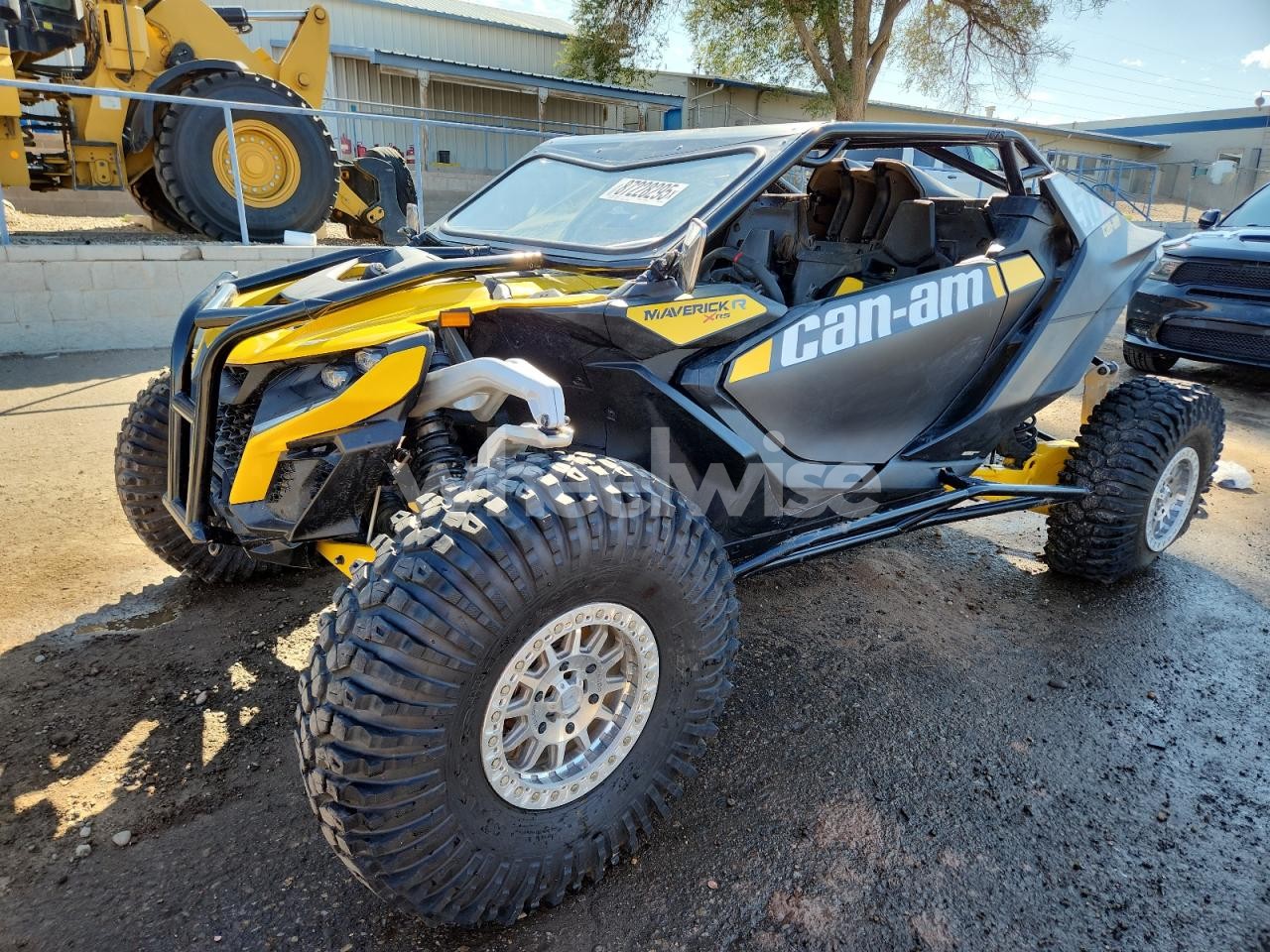 Photo 2 of 2024 CAN AM MAVERICK R X RS (VIN 3JB8XAT43RE001069)