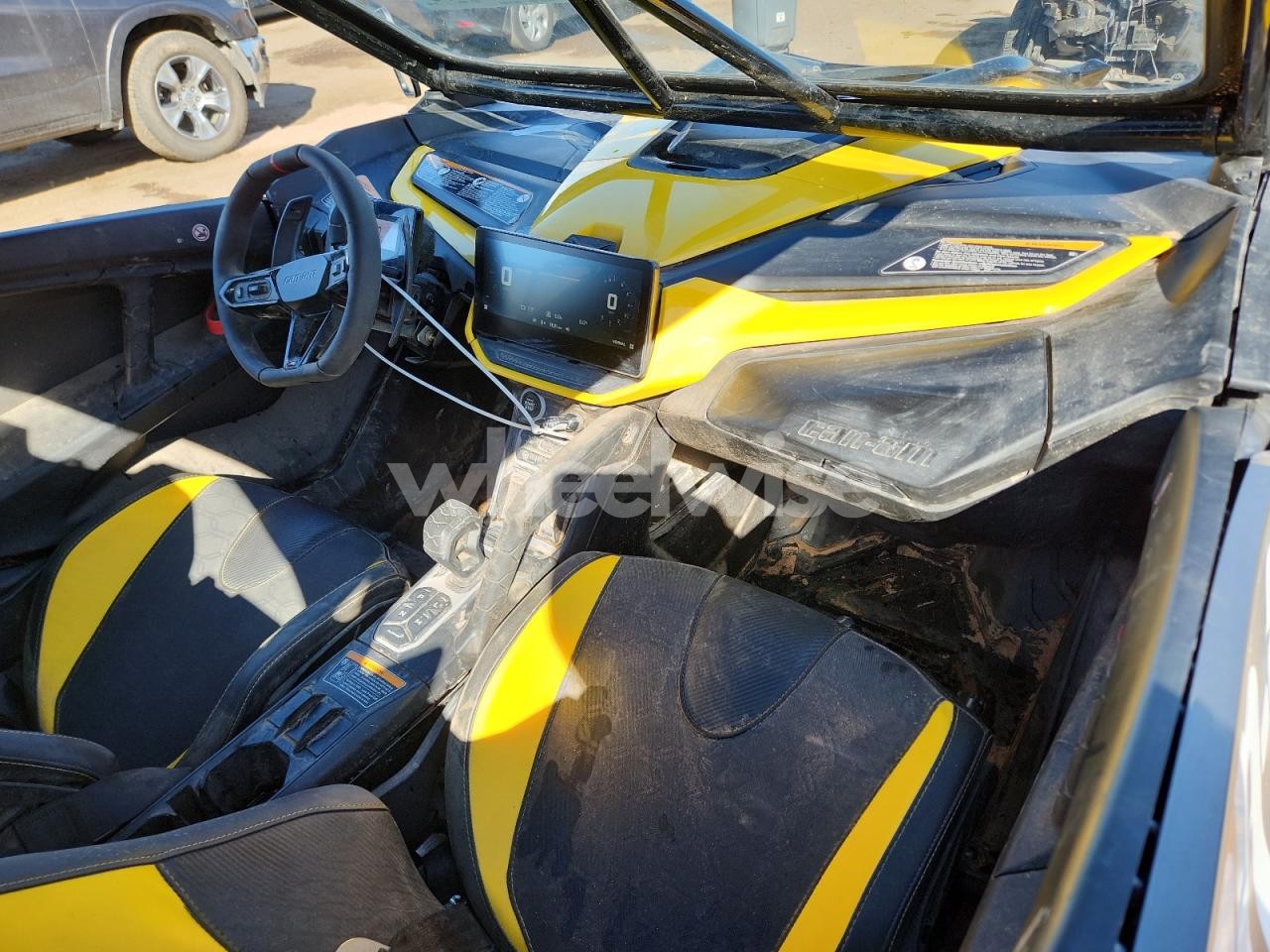 Photo 5 of 2024 CAN AM MAVERICK R X RS (VIN 3JB8XAT43RE001069)