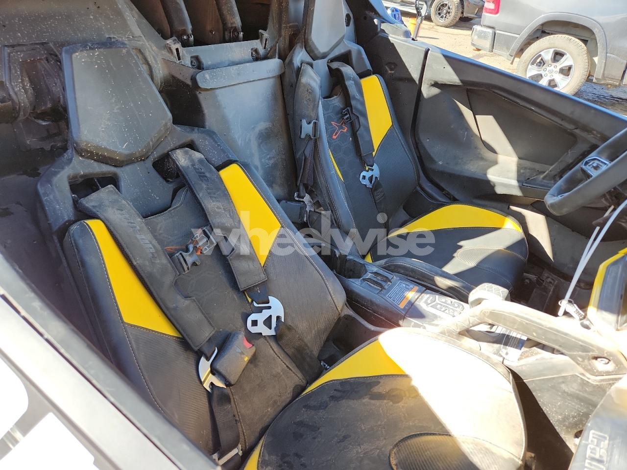 Photo 6 of 2024 CAN AM MAVERICK R X RS (VIN 3JB8XAT43RE001069)