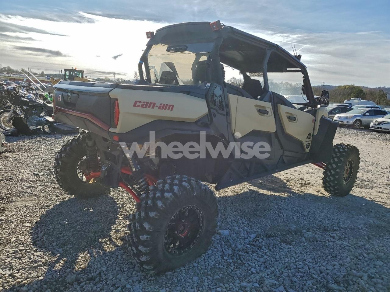 Photo 4 of 2024 CAN COMMANDER - utility vehicle (VIN 3JBACAX49RE000497)