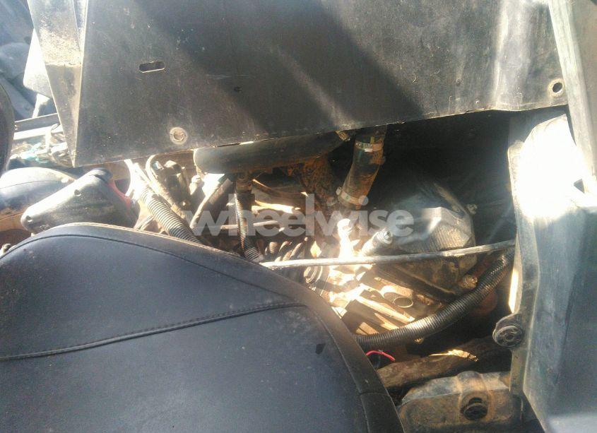 Photo 8 of 2018 Can-am Commander MAX DPS 1000R (VIN 3JBKBAX24JJ000196)