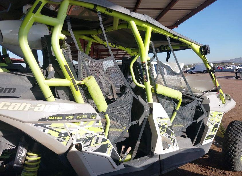 Photo 12 of 2015 Can-am Maverick MAX 1000R TURBO X DS (VIN 3JBPEAR25FJ000239)