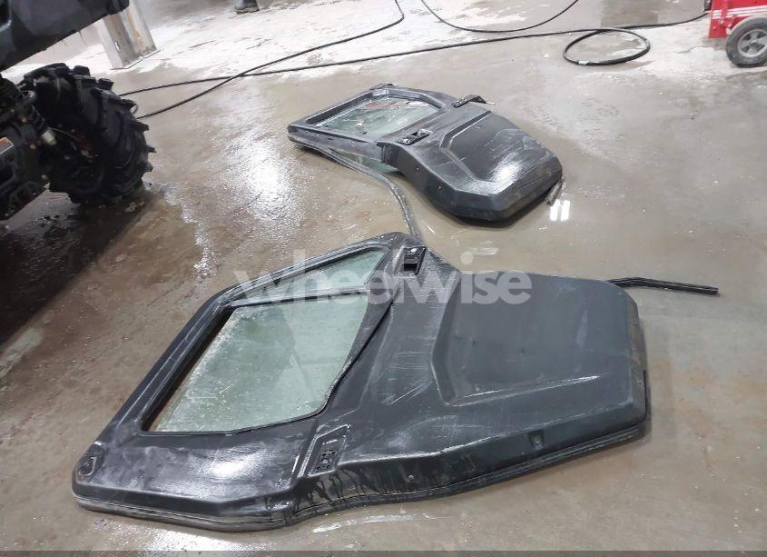 Photo 12 of 2022 Can-am Defender MAX (VIN 3JBUBAP47NK002941)