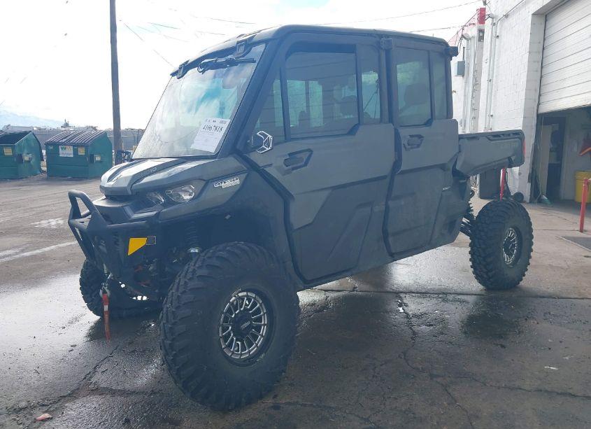 Photo 2 of 2022 Can-am Defender MAX LIMITED CAB HD10 (VIN 3JBUUAX41NK003447)