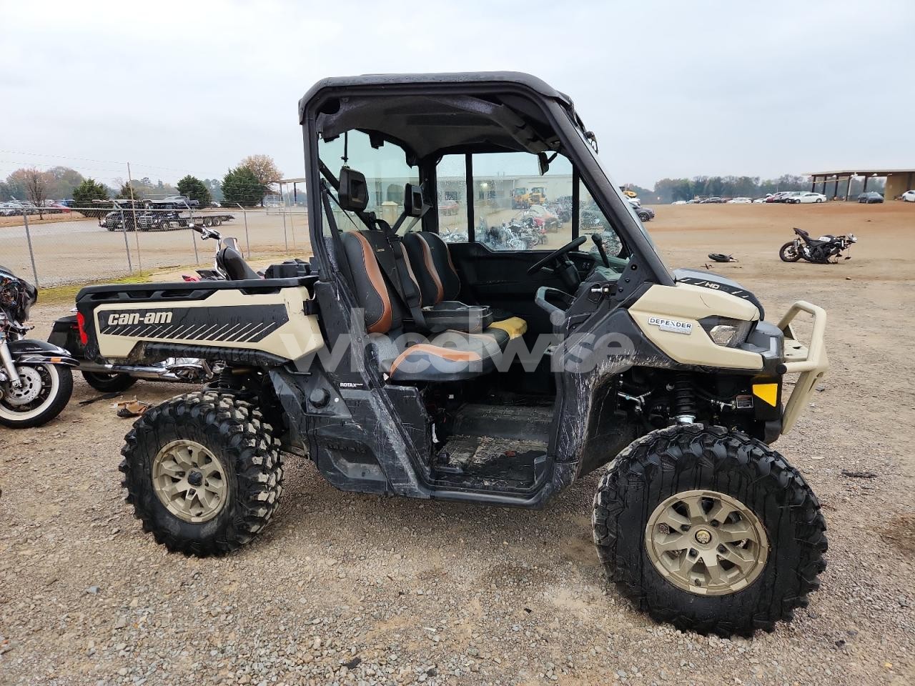 Photo 10 of 2024 CAN-AM DEFENDER LIMITED CAB HD10 (VIN 3JBUVAX40RK004835)