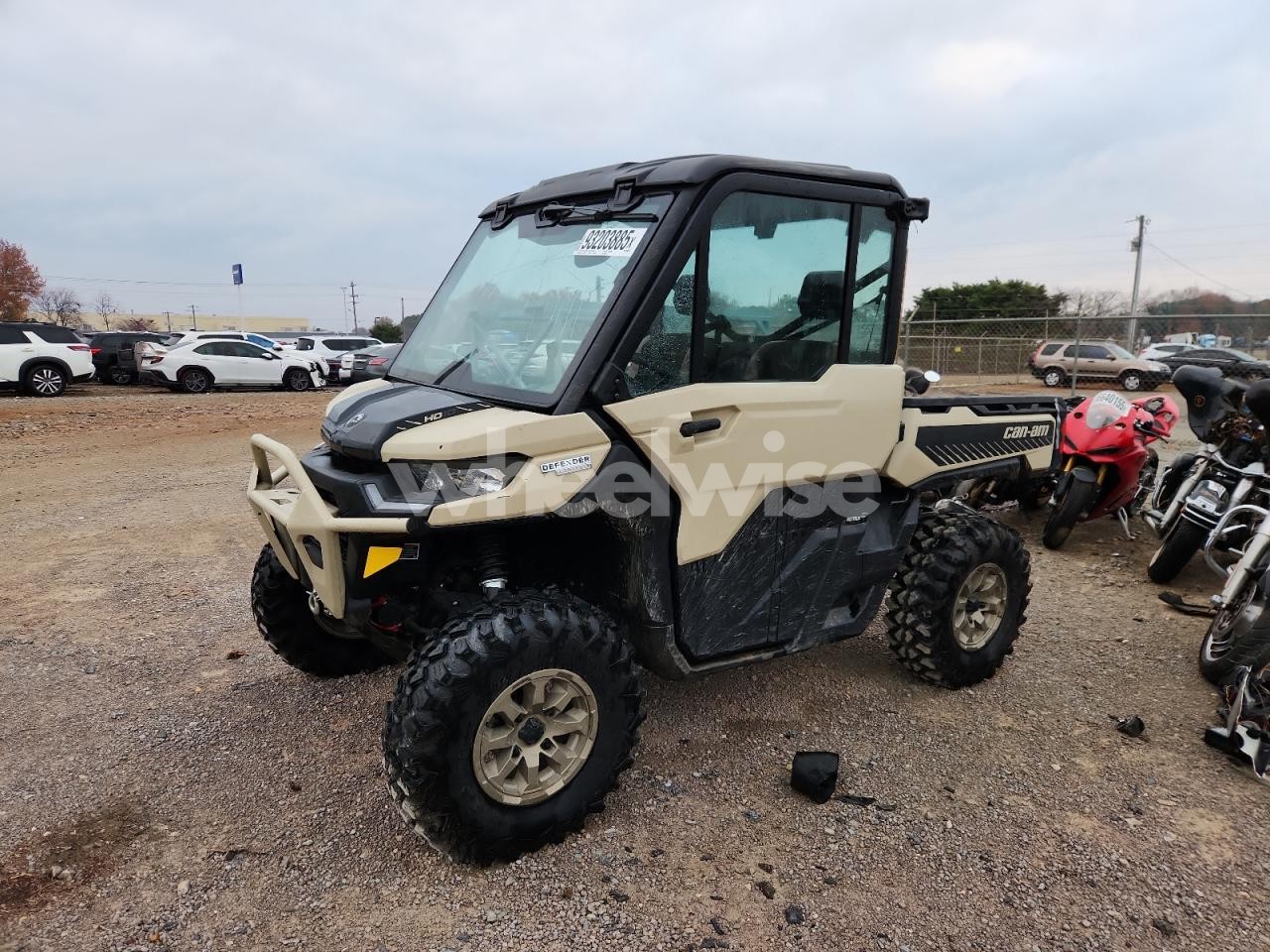 Photo 2 of 2024 CAN-AM DEFENDER LIMITED CAB HD10 (VIN 3JBUVAX40RK004835)