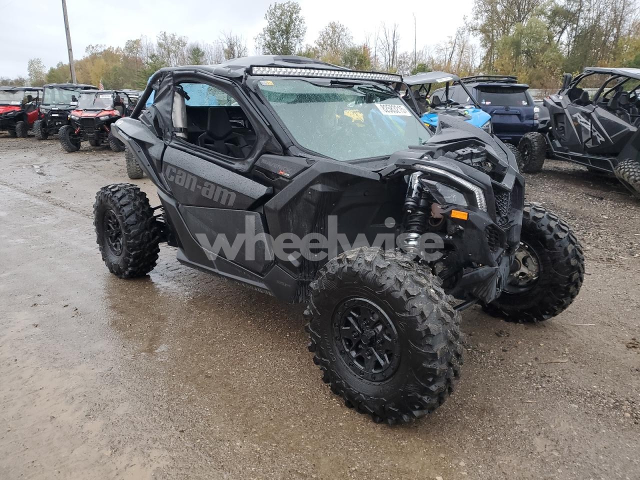 2024 CAN MAVERICK X - utility vehicle (VIN 3JBVDAV44RE000750) main photo