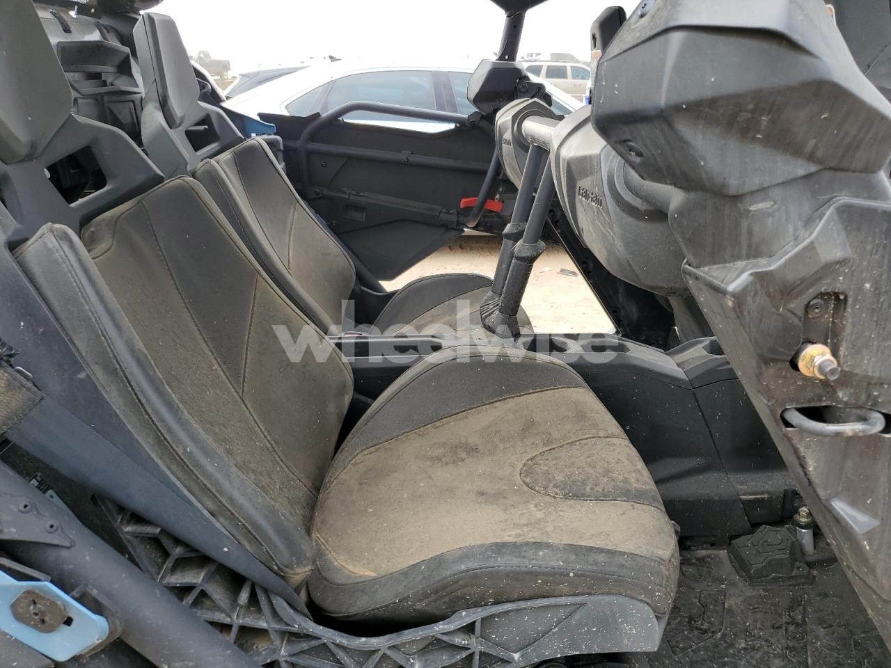 Photo 6 of 2025 CAN-AM MAVERICK X3 MAX RS TURBO RR (VIN 3JBVKAV41SE000572)