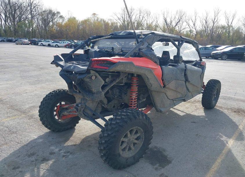 Photo 4 of 2021 Can-am Maverick X3 MAX RS TURBO R (VIN 3JBVKAW40MK000436)
