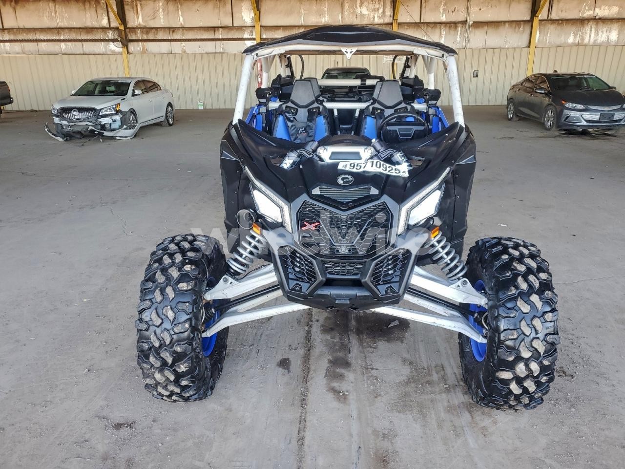 Photo 2 of 2023 CAN-AM MAVERICK X3 MAX X RS TURBO RR (VIN 3JBVNAV42PE002572)