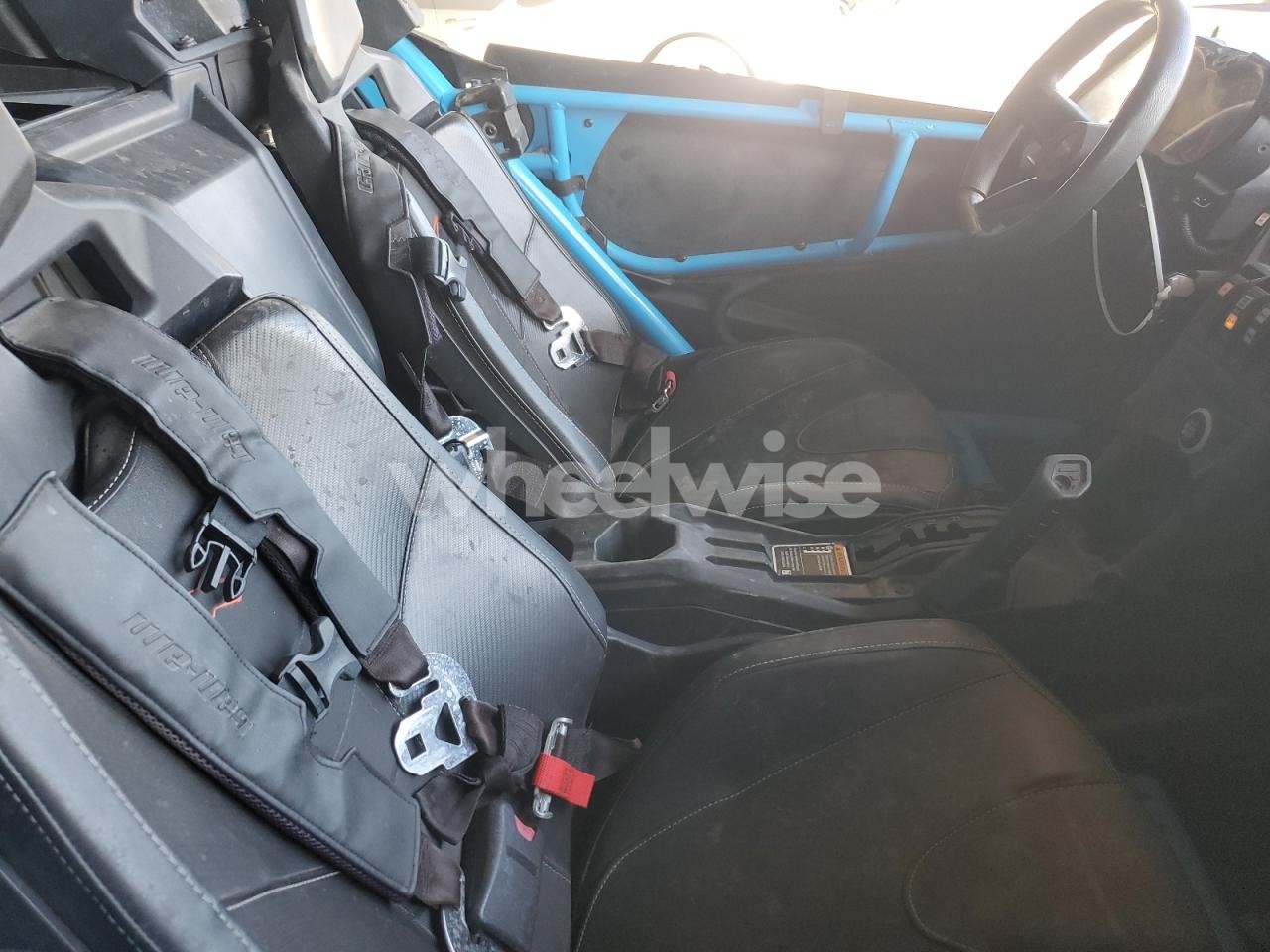 Photo 6 of 2018 CAN MAVERIC X3 (VIN 3JBVVAW48JK000137)