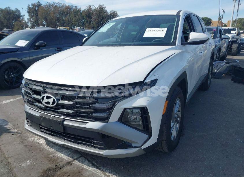 Photo 2 of 2025 Hyundai Tucson SE (VIN 3KMJA3DE1SE014909)