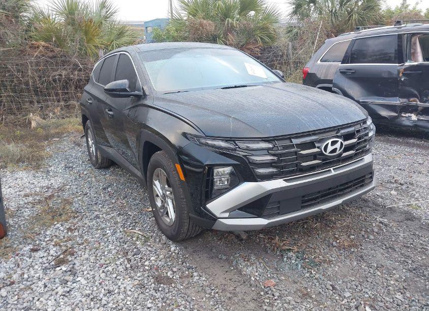 2025 Hyundai Tucson SE (VIN 3KMJA3DE8SE006189) main photo