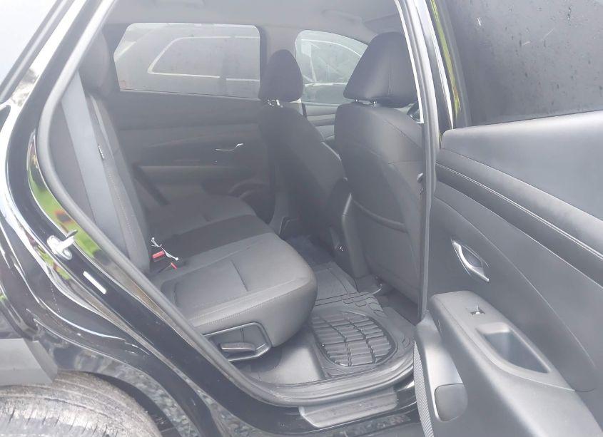 Photo 8 of 2025 Hyundai Tucson SE (VIN 3KMJA3DE8SE006189)