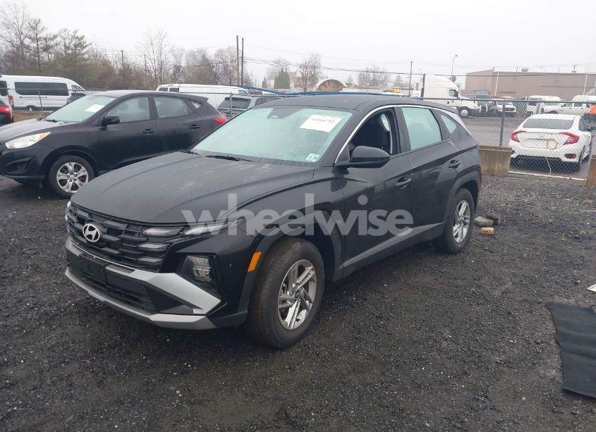 Photo 2 of 2025 Hyundai Tucson SE (VIN 3KMJACDE1SE004834)