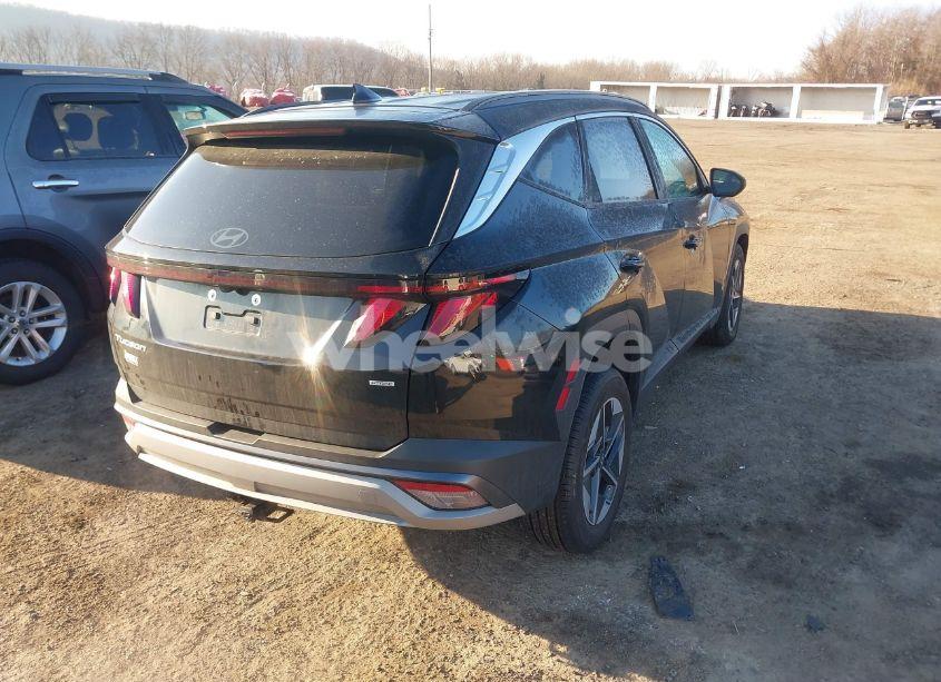 Photo 4 of 2025 Hyundai Tucson SEL (VIN 3KMJBCDE3SE003844)