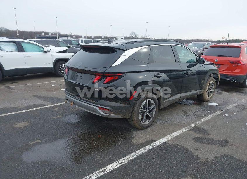 Photo 4 of 2025 Hyundai Tucson SEL (VIN 3KMJBCDE5SE005000)