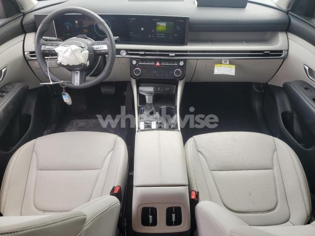 Photo 9 of 2025 HYUNDAI TUCSON SEL (VIN 3KMJC3DE9SE010200)