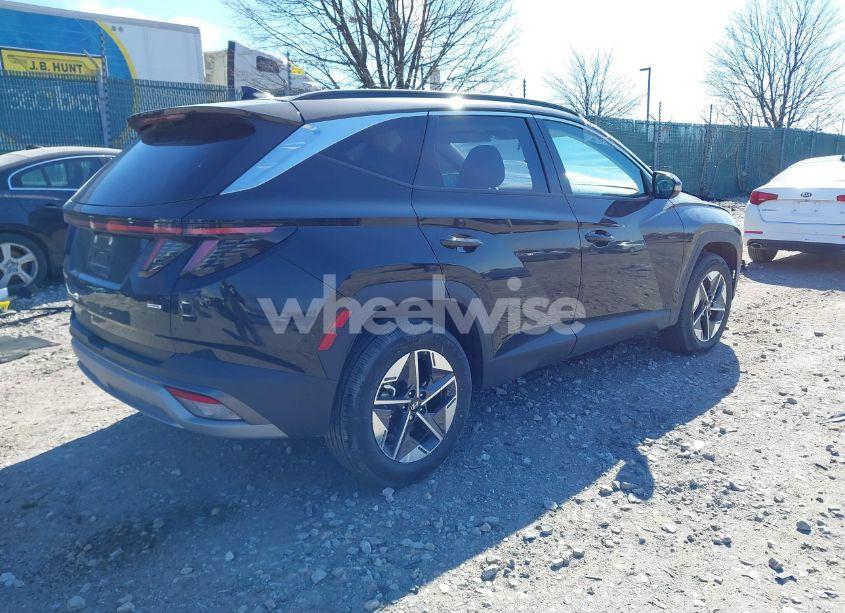 Photo 4 of 2025 Hyundai Tucson SEL CONVENIENCE (VIN 3KMJCCDE9SE009323)
