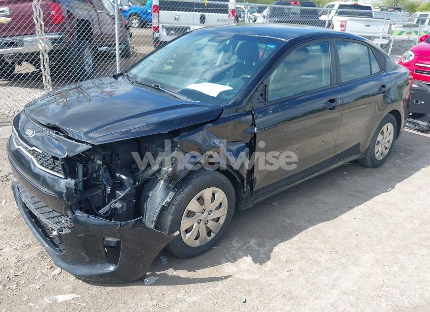 Photo 2 of 2018 Kia Rio LX (VIN 3KPA24AB0JE048094)