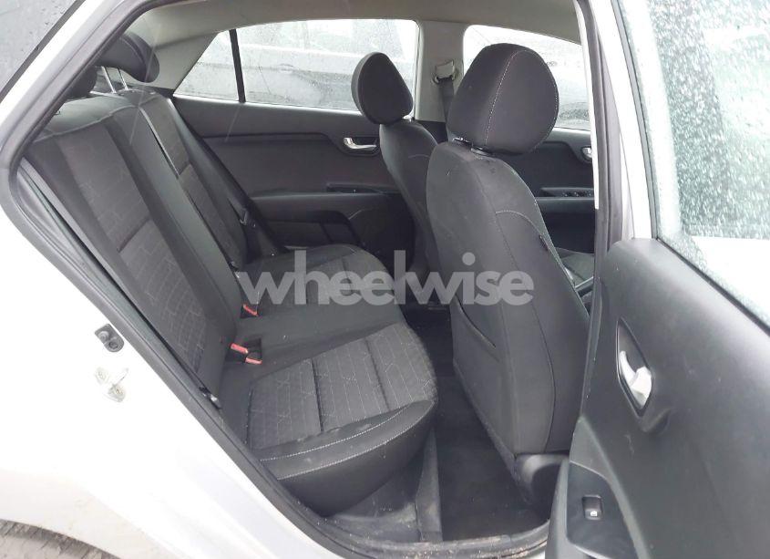 Photo 8 of 2018 Kia Rio S (VIN 3KPA24AB0JE050265)