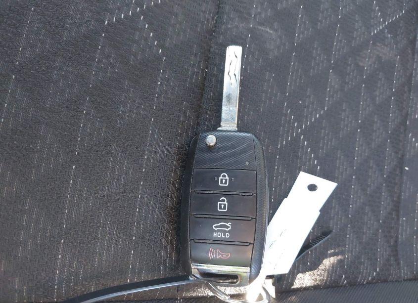 Photo 11 of 2018 Kia Rio S (VIN 3KPA24AB0JE060570)