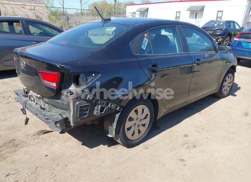 Photo 4 of 2018 Kia Rio LX (VIN 3KPA24AB0JE066367)