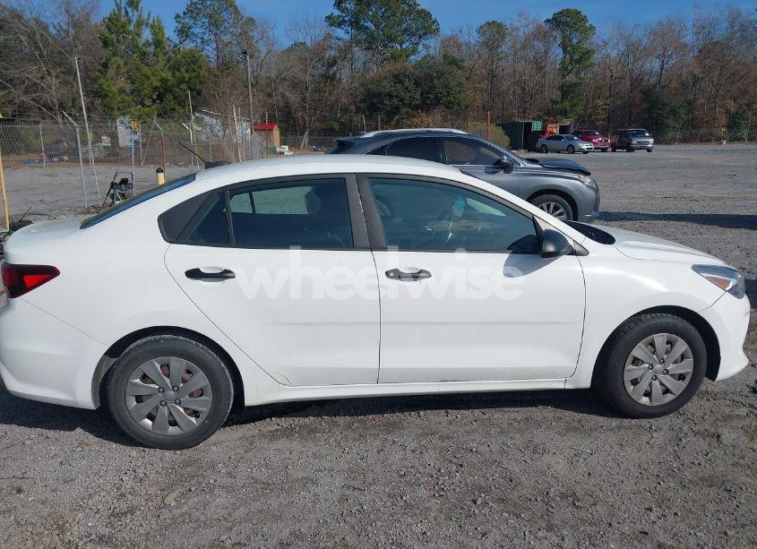 Photo 13 of 2018 Kia Rio LX (VIN 3KPA24AB0JE066756)