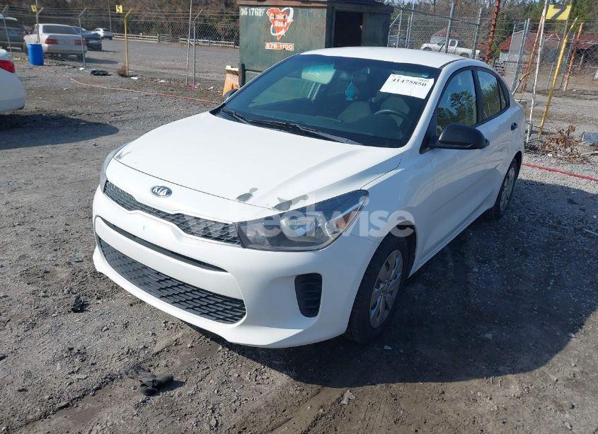 Photo 2 of 2018 Kia Rio LX (VIN 3KPA24AB0JE066756)