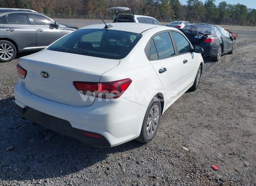 Photo 4 of 2018 Kia Rio LX (VIN 3KPA24AB0JE066756)
