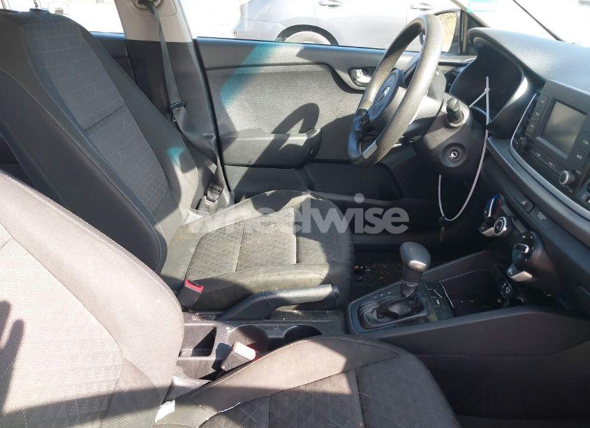 Photo 5 of 2018 Kia Rio LX (VIN 3KPA24AB0JE066756)