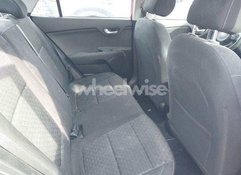 Photo 8 of 2018 Kia Rio S (VIN 3KPA24AB0JE096663)