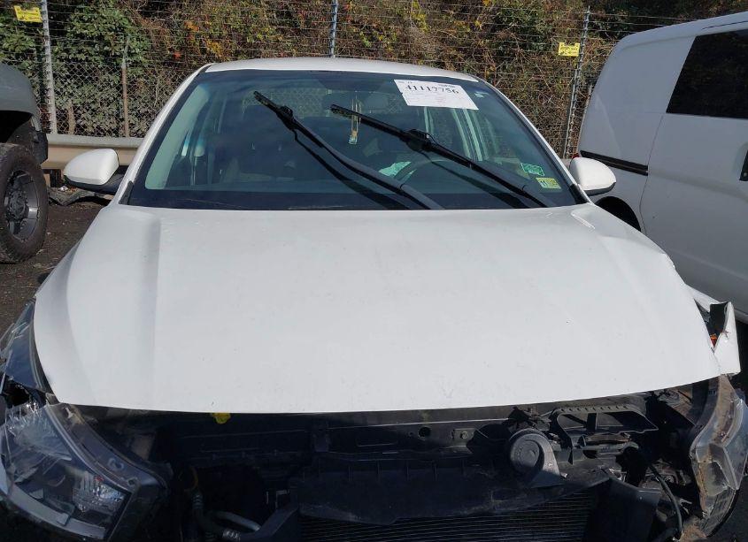 Photo 12 of 2019 Kia Rio S (VIN 3KPA24AB0KE182332)