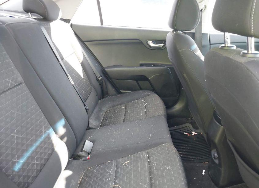 Photo 8 of 2019 Kia Rio S (VIN 3KPA24AB0KE182332)