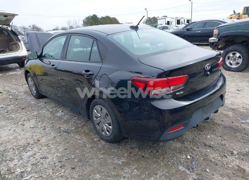 Photo 3 of 2019 Kia Rio S (VIN 3KPA24AB0KE188874)
