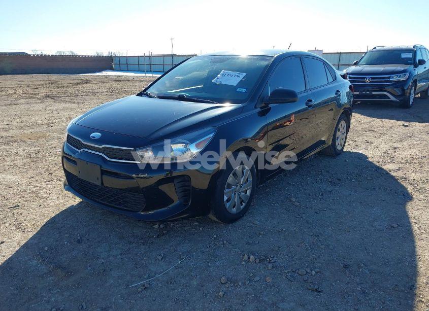 Photo 2 of 2019 Kia Rio S (VIN 3KPA24AB0KE214115)