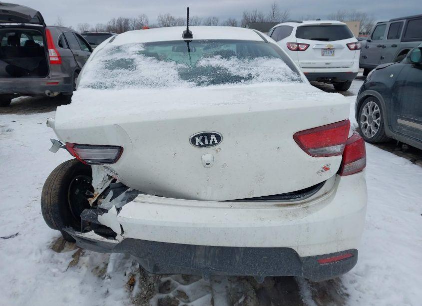 Photo 16 of 2019 Kia Rio S (VIN 3KPA24AB0KE215572)