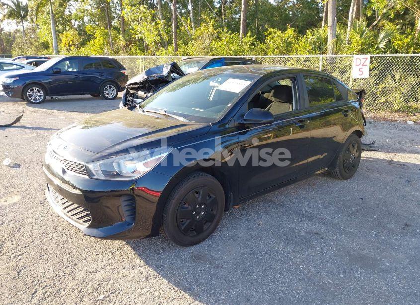 Photo 2 of 2019 Kia Rio LX (VIN 3KPA24AB0KE229925)